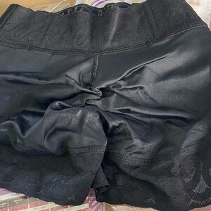 Black Women's High-Waist Stretch Shorts